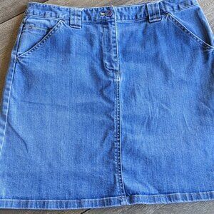 Talbots Petites 17" Light Wash Denim Jean Stretch Skirt with 3 Pockets, Size 12P